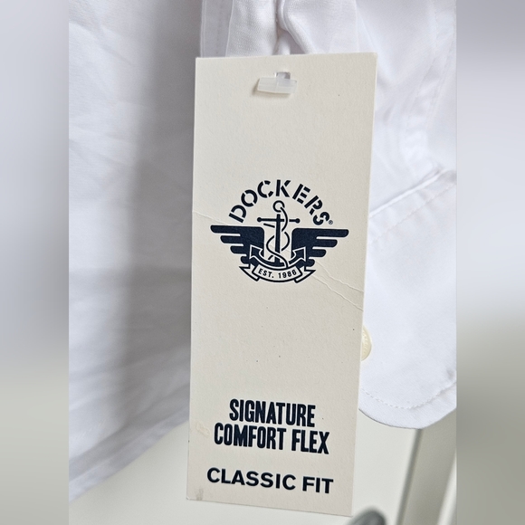 Dockers Men's Classic Fit Long Sleeve Signature Comfort Flex Shirt (Stan… - Picture 6 of 10